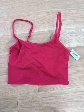 Old Navy Red Cropped Spaghetti-Strap Camisole size M NWT